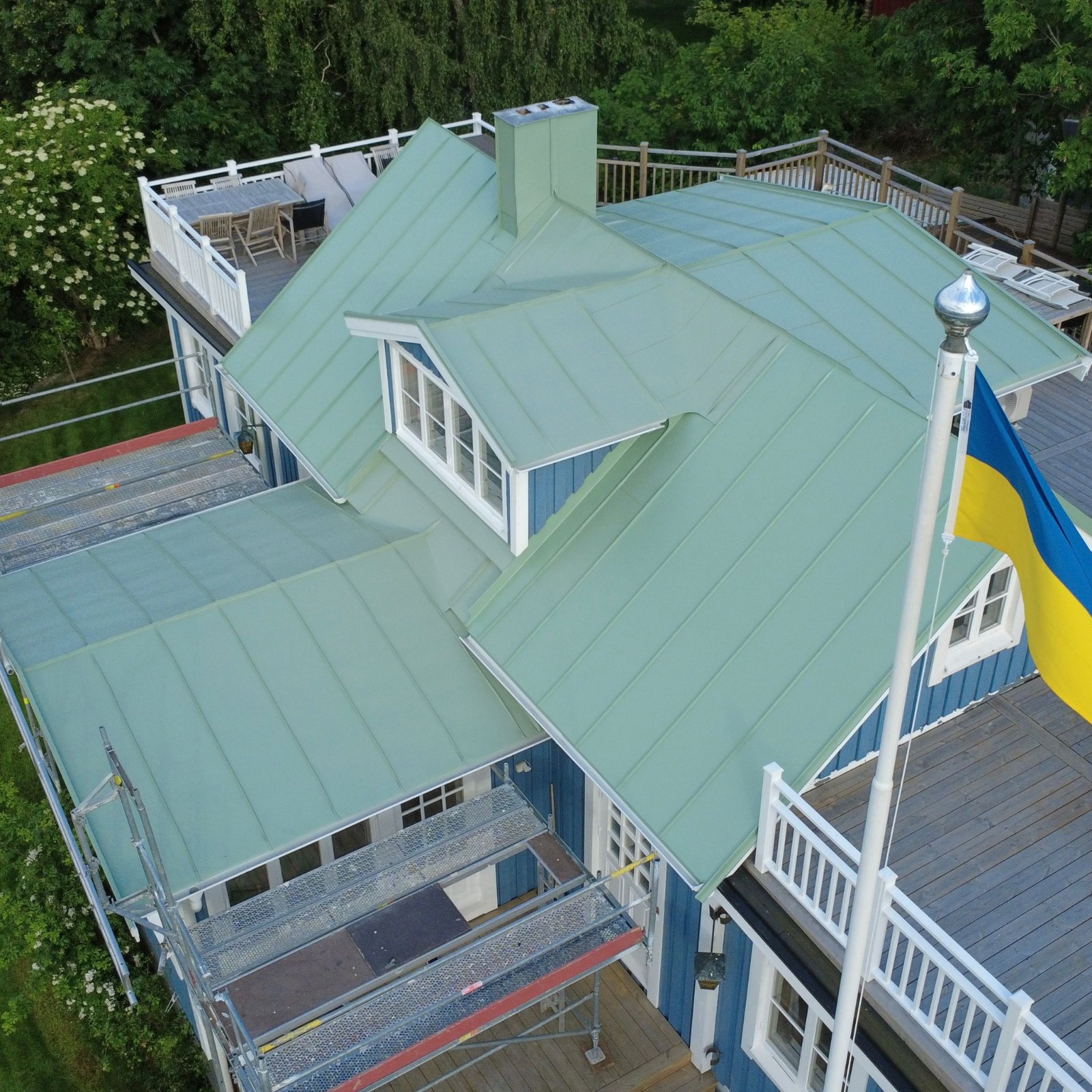 Lidingö – taket efter plåtslageri, Plåttak